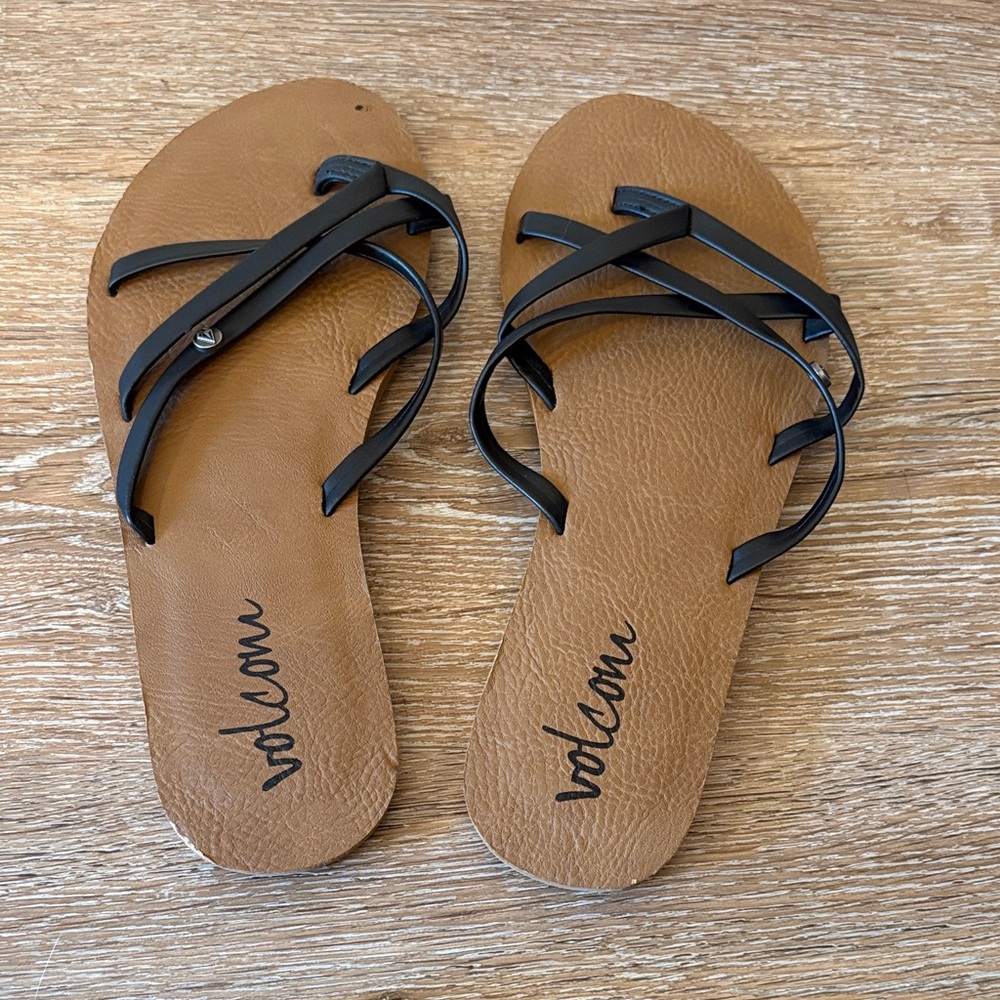VOLCOM New School II Womens Thong Flip Flops, new, size 5 new